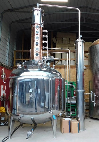 800 Gallon Jacketed, Steam Heated, Pro Series Whiskey Still